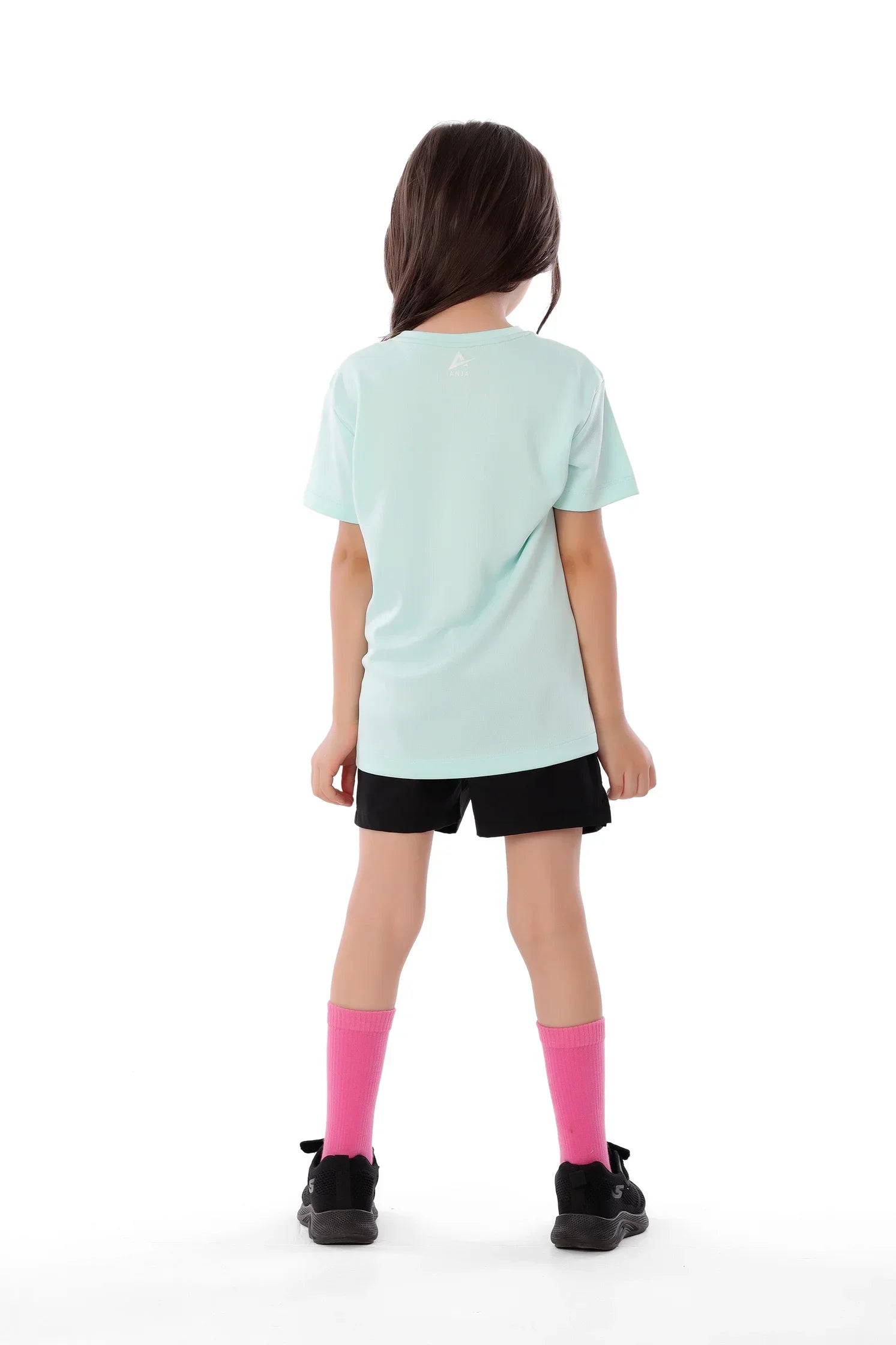 Girls Basketball Cartoon Graphic T-Shirt – Sporty Kids Athletic Tee