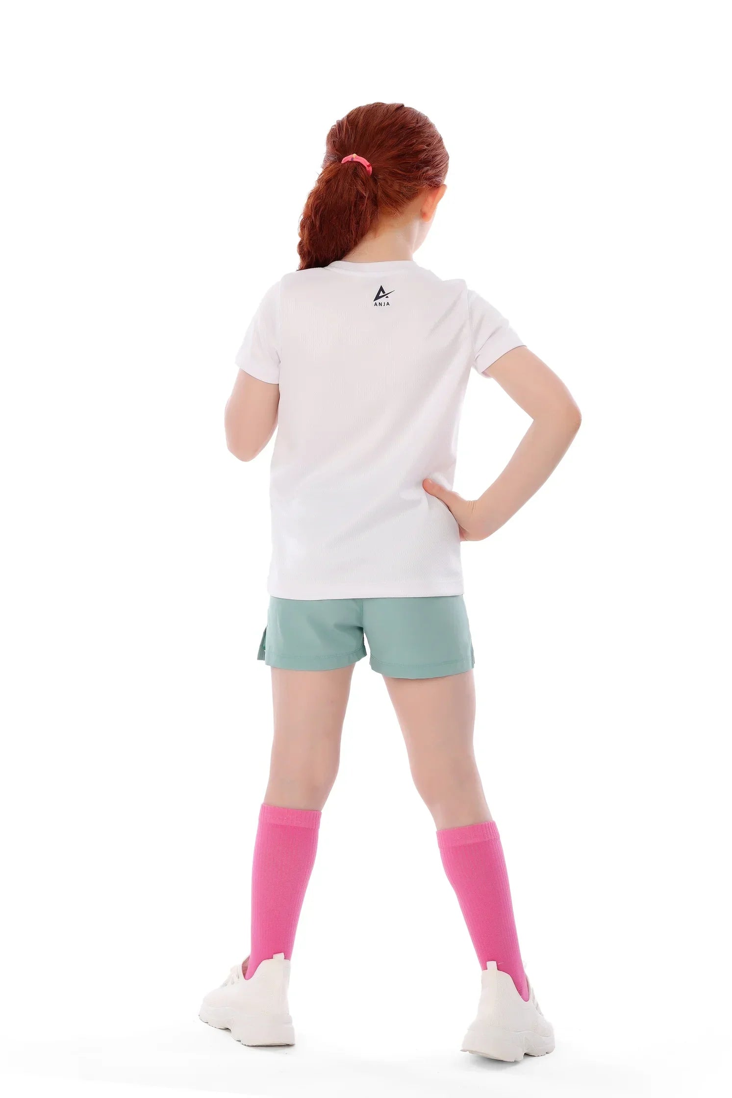 Girls White Handball Player Graphic T-Shirt – Sporty Athletic Top