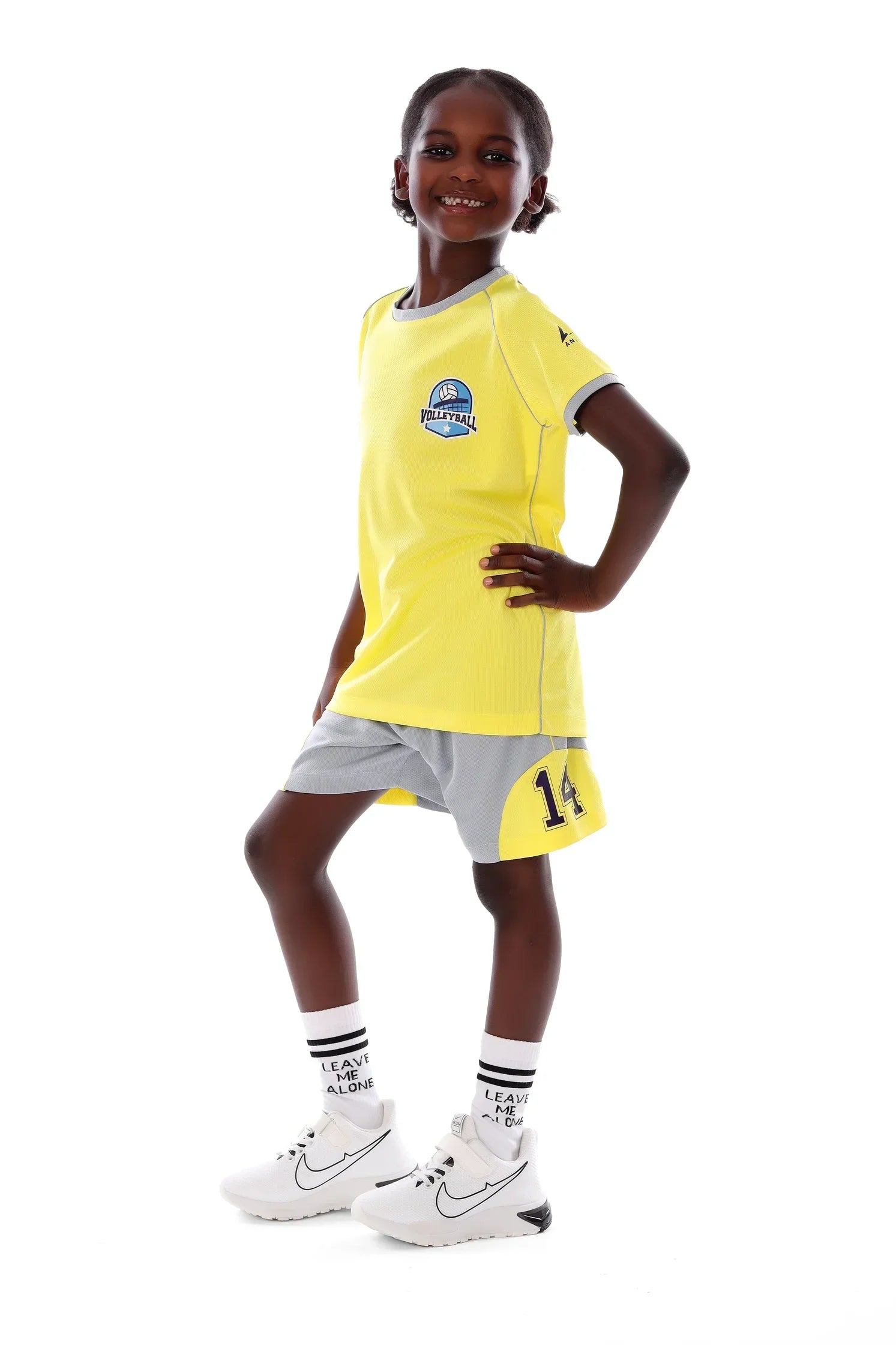 Girls Volleyball Kit – Sporty T-Shirt and Shorts Set