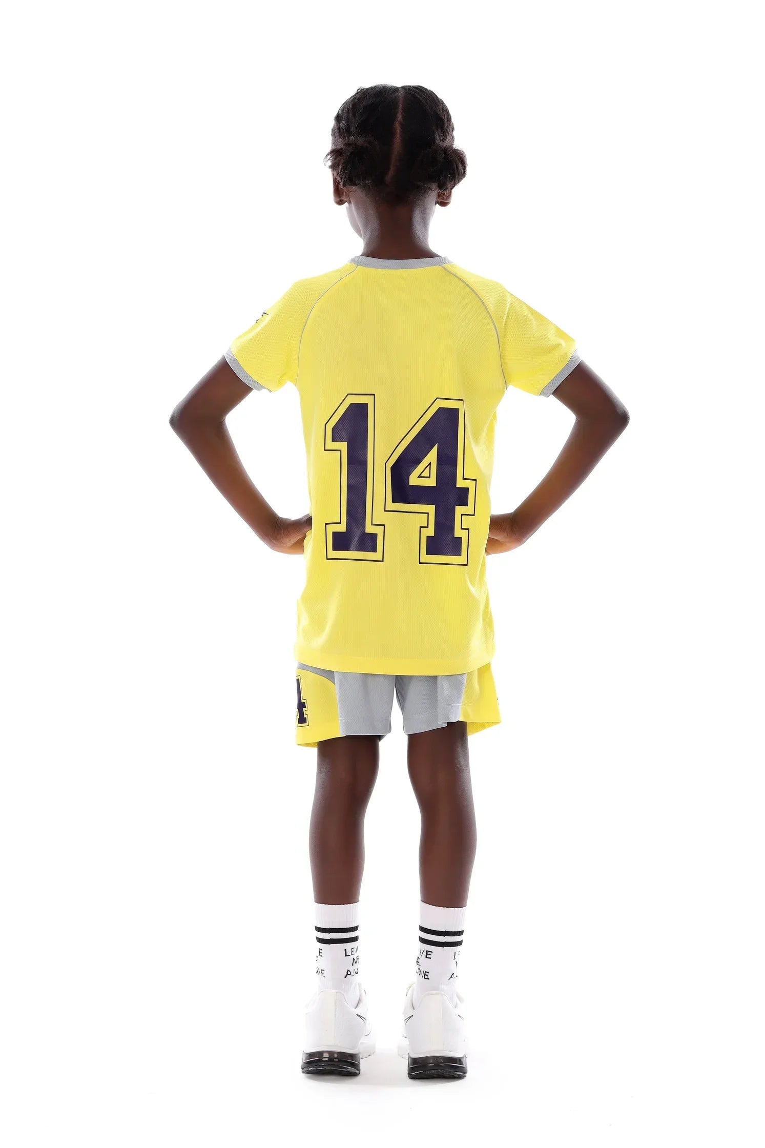 Girls Volleyball Kit – Sporty T-Shirt and Shorts Set