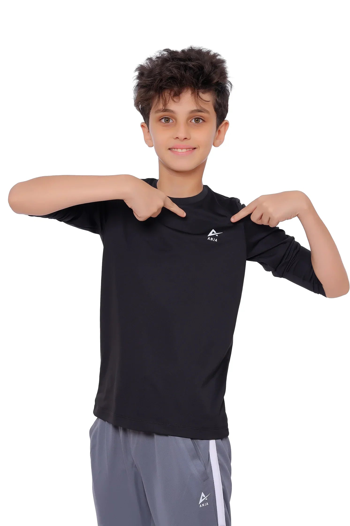 Basic Boys long Sleeve Performance T-Shirt
