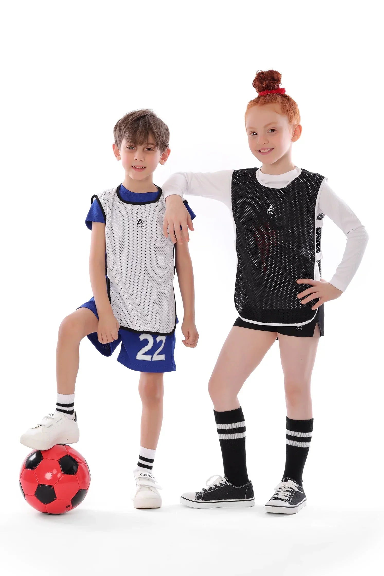 Girls Open Training Vest – Lightweight Breathable Scrimmage Pinnies