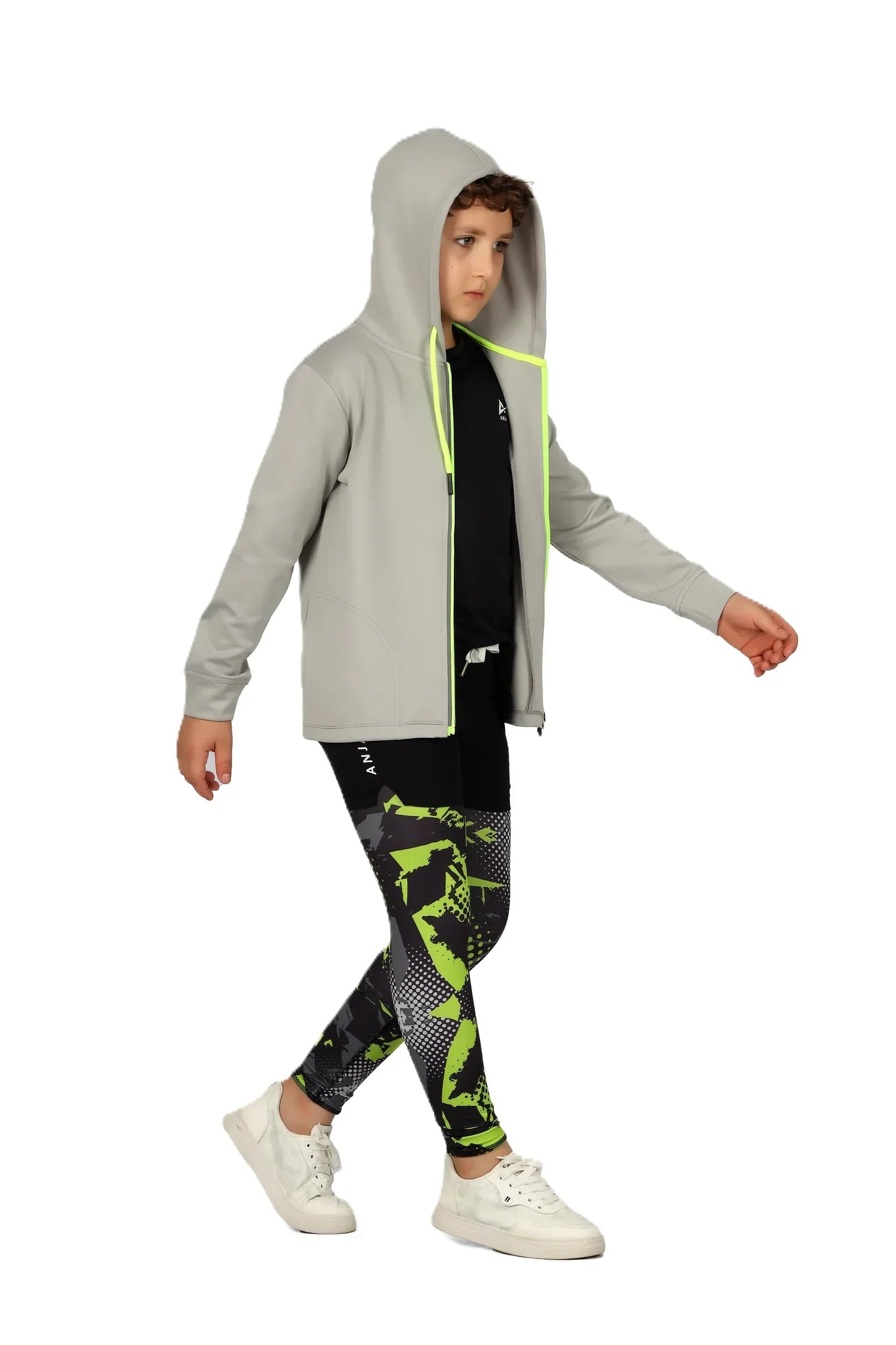 Boys Black Zip-Up Sweatshirt – Sporty Contrast Trim Jacket