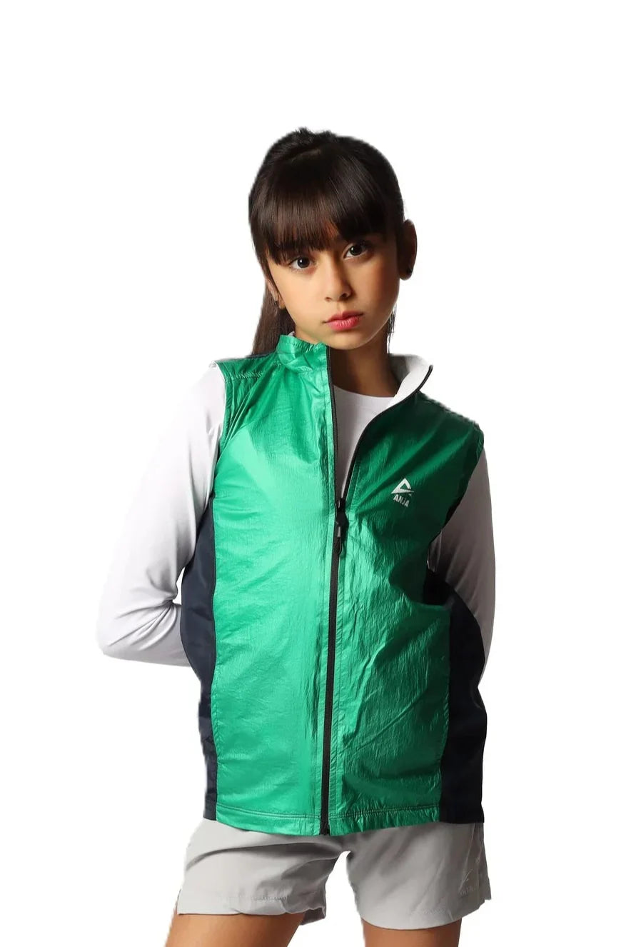 Girls Zip-Up Vest – Sporty Sleeveless Outerwear