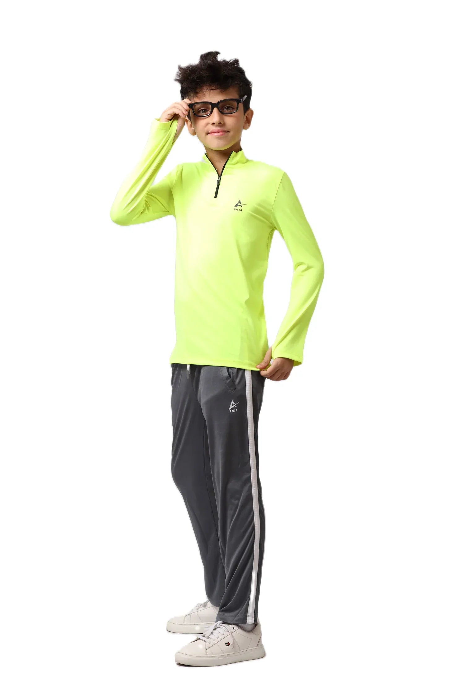 Boys Quarter-Zip Performance Top – Sporty Long Sleevs